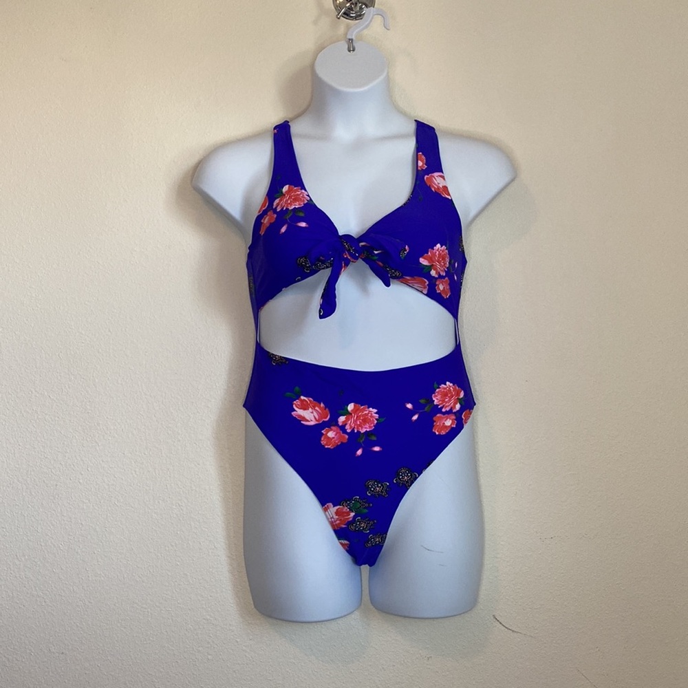 Vibrant Blue One Piece XL